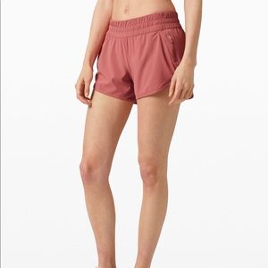 Lululemon Tracker Short 4 in.